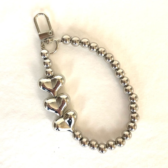 Faux Pearl Bag Charm, Zipper Pull, wristlet. Choice of 1 NEW - Picture 3 of 4
